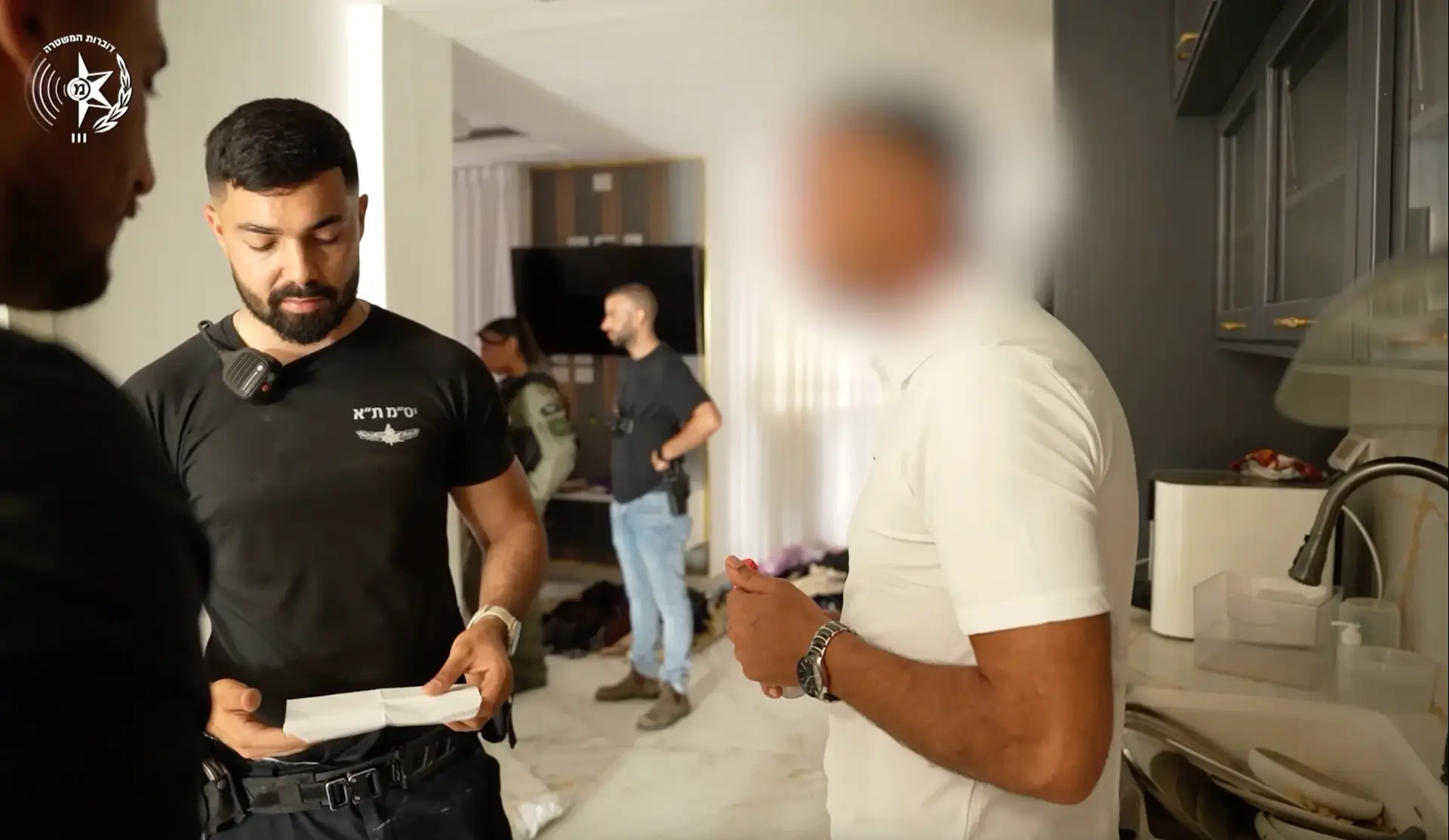 כיוון אקדח לשוטר במהלך מרדף ונורה: אישום נגד תושב כסייפה