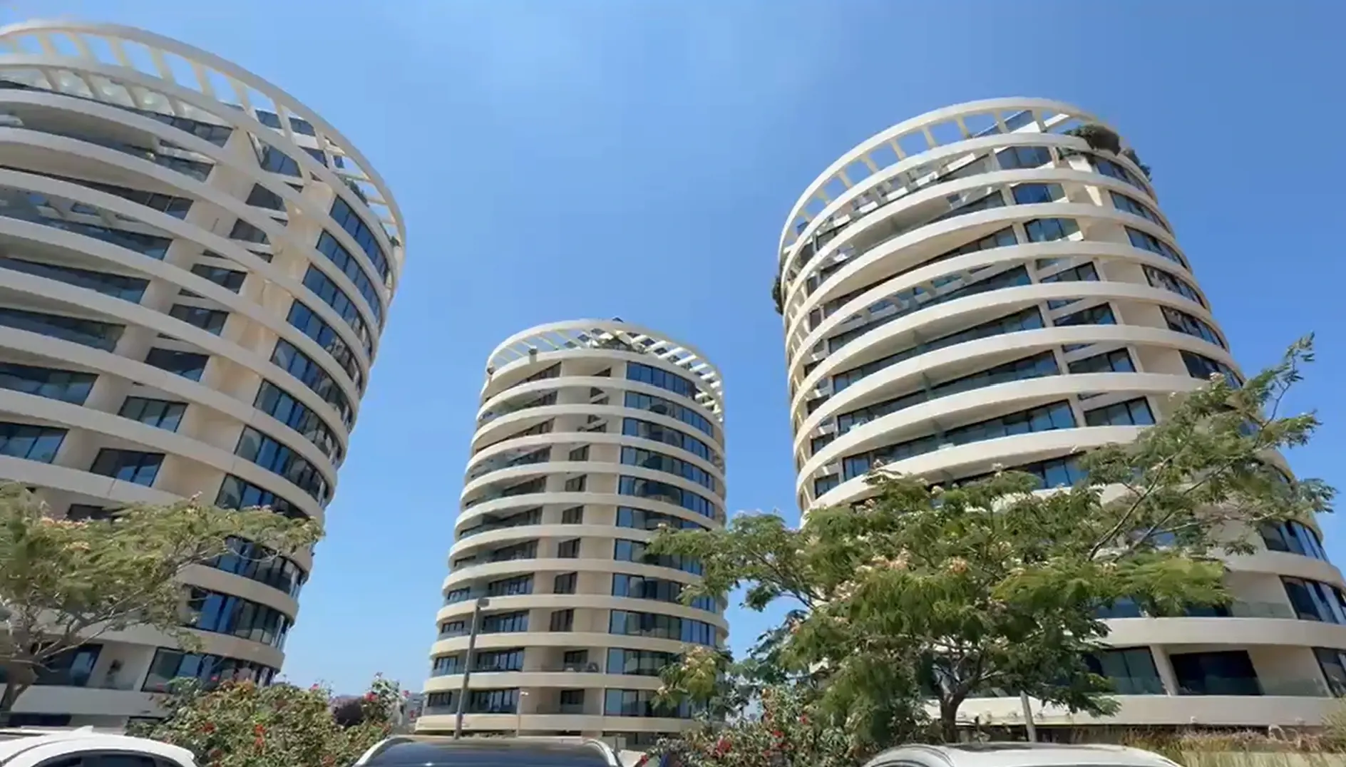 רימון רסס התפוצץ בבניין יוקרה בצפון תל אביב, אין נפגעים