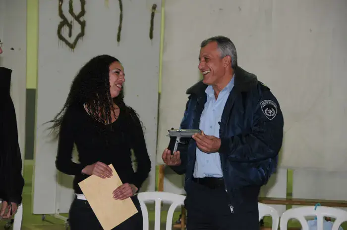 סטודנטית הביאה ללכידת חשודים בסחר בסמים