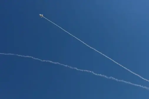 בין מתקפות טילים מאיראן לתלות בארה"ב: המלכוד הירדני