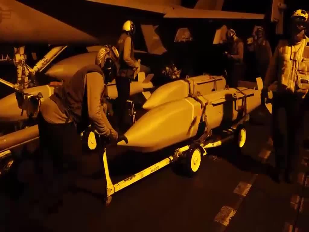 ארה"ב מתגברת כוחות במזרח התיכון: נושאת מטוסים שלישית בדרך