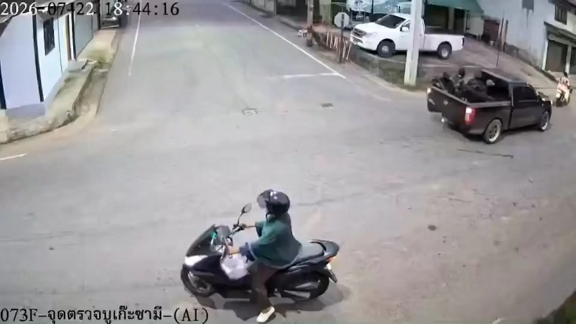 מתקפה קטלנית בדרום תאילנד: חמישה חיילים נהרגו, מצוד אחר עשרה חמושים