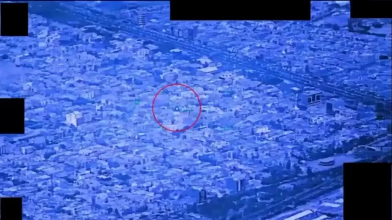 העב"מ המשולש הופיע מעל החיילים - ואז השעון קפץ 25 דקות
