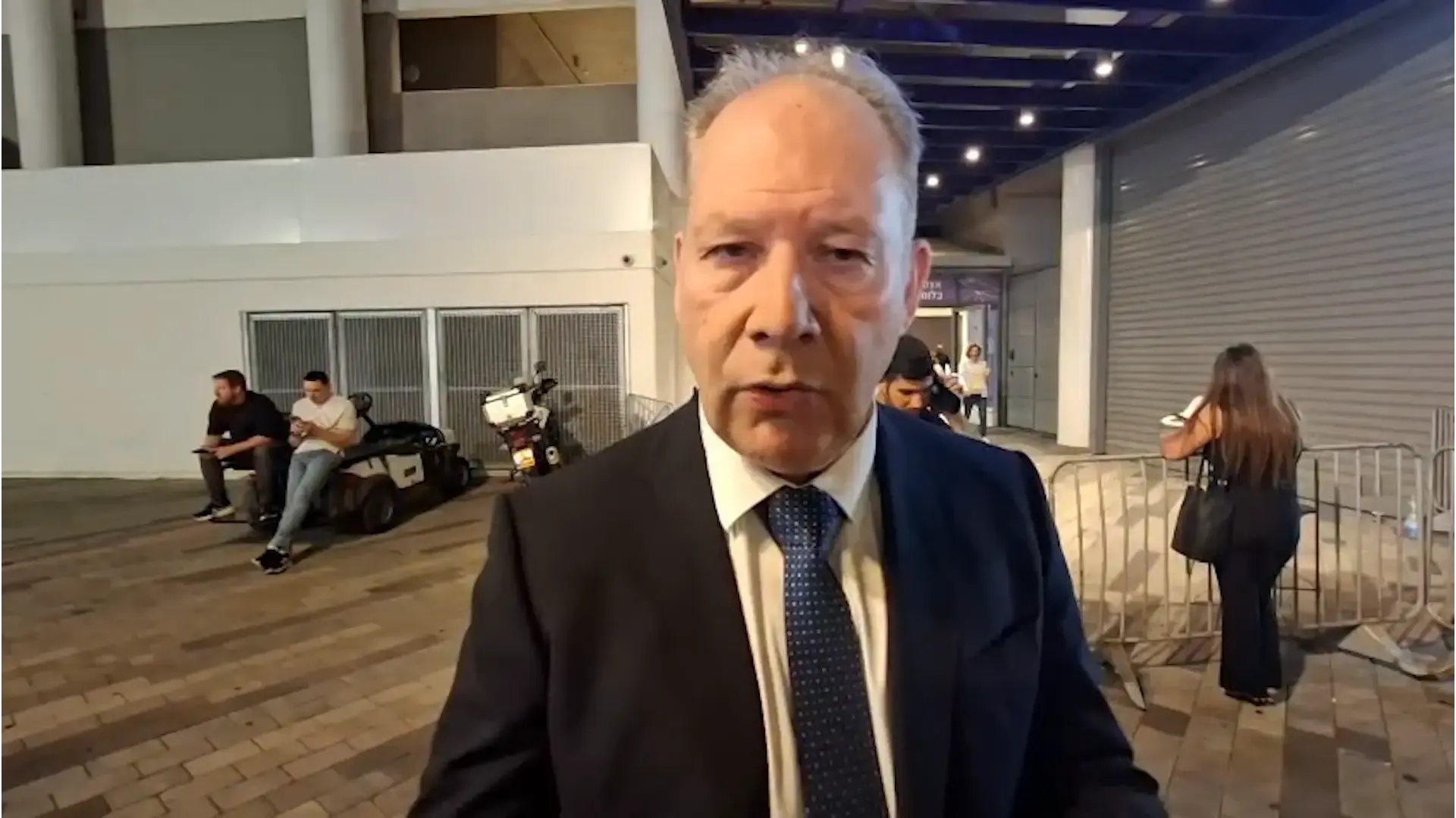 מאחורי הקלעים של הפוליטיקה: הקרב על הסדר החדש