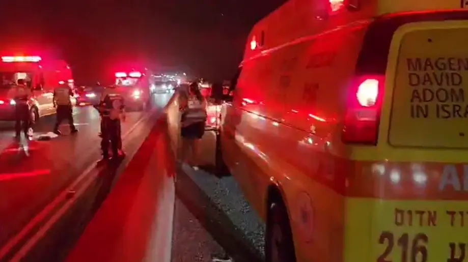 רוכב אופנוע נהרג בתאונת דרכים בכביש 65