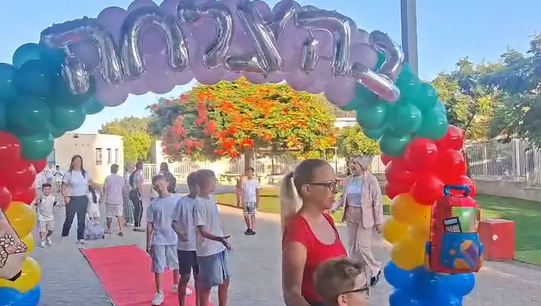 חיזוק השייכות, חינוך פיננסי ושילוב AI: כך יפתחו התלמידים את שנת הלימודים