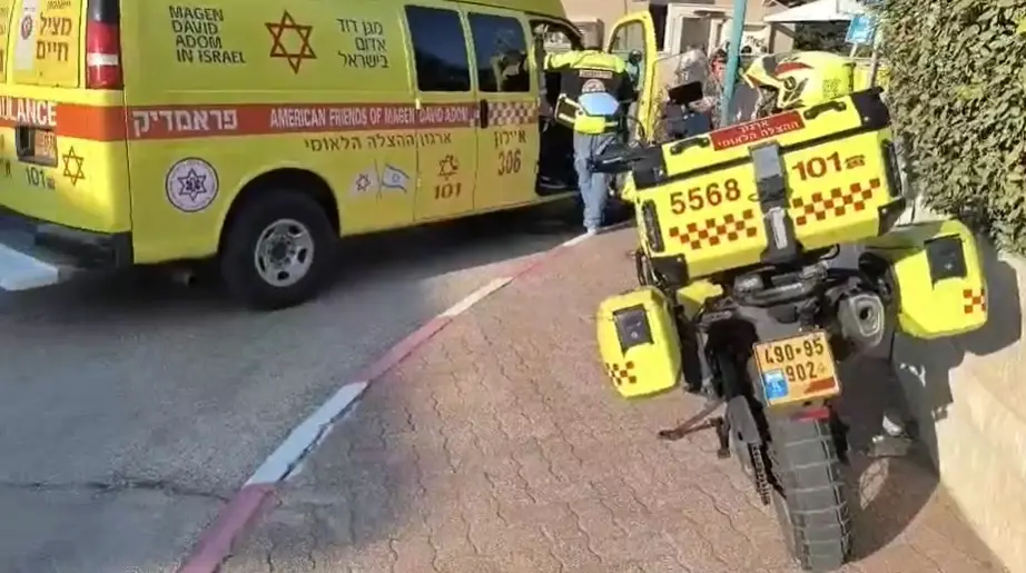 טרגדיה ביבנה: בן 70 נמצא ללא רוח חיים בביתו - ככל הנראה הרקע אובדני