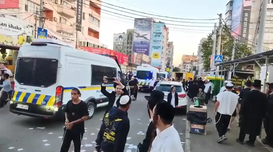 יונתן נסע לאומן לראש השנה - ונעצר במעבר הגבול כדי לגייסו לצבא אוקראינה