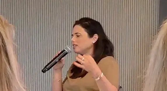 איילת שקד: "נתניהו צריך ללכת. לא תהיה הכרעה בבחירות - אני עם הפנים לסבב הבא"