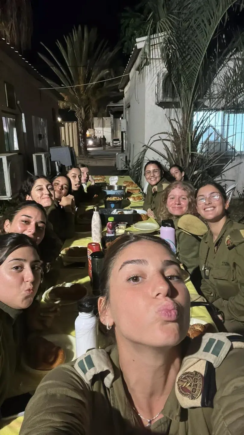 השירון שרד את הטבח. עכשיו נועה קירל ויסמין מועלם ייתנו לו חיים חדשים