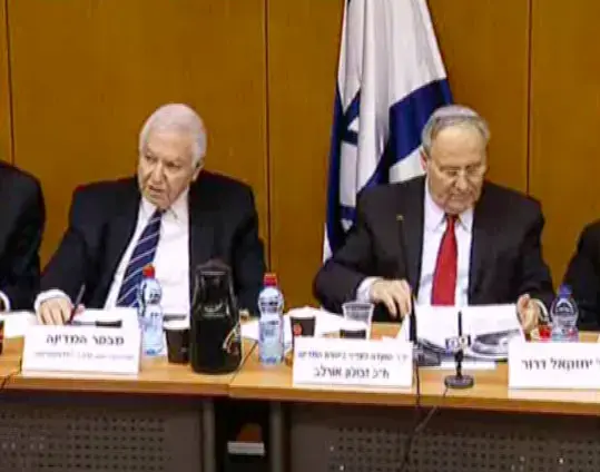 המבקר: "פרס פוגע במוסד דמוקרטי חשוב"