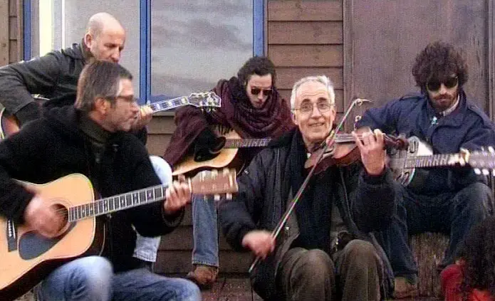 יובל בנאי - ג'וליה