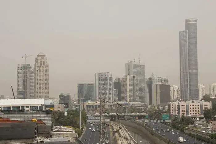 בשל האובך: זיהום גבוה בכל חלקי הארץ