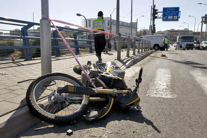 רוכב אופנוע נהרג בתאונת דרכים בצפון