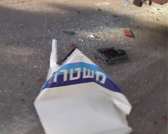 מרדף משטרתי באזור הסתיים בתאונה משולשת