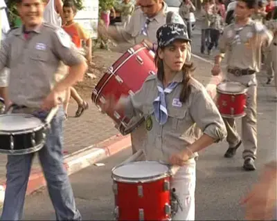 אולי הפנטומימה תביא את השלום
