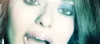 סיוון - שוברת שתיקה
