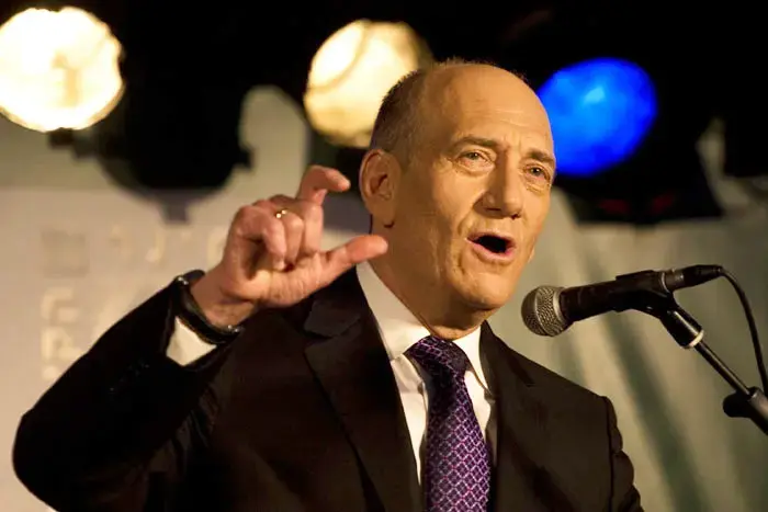 בשירות הלאומי לא מאמינים לאולמרט