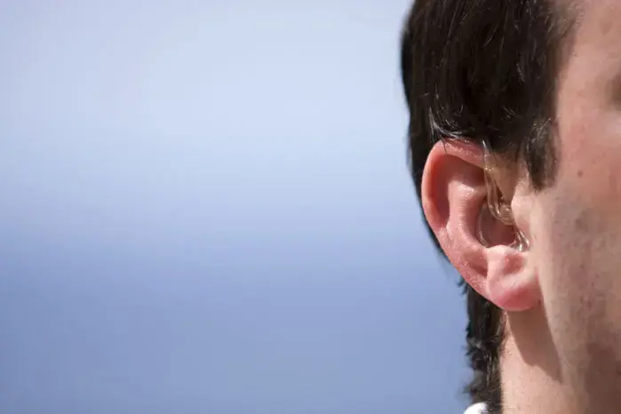 שואלים הרבה "מה" במהלך שיחה? כדאי שתקראו את זה