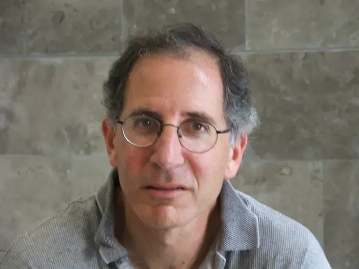 שלום ללא שכנים