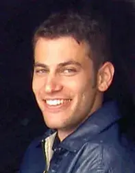 למה לנסוע כל כך רחוק בשביל תואר?
