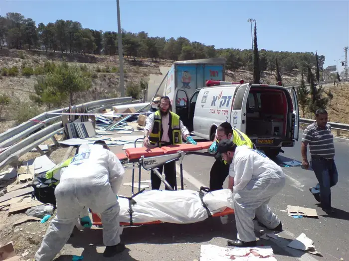 3 הרוגים ו-6 פצועים בתאונה בכביש 6