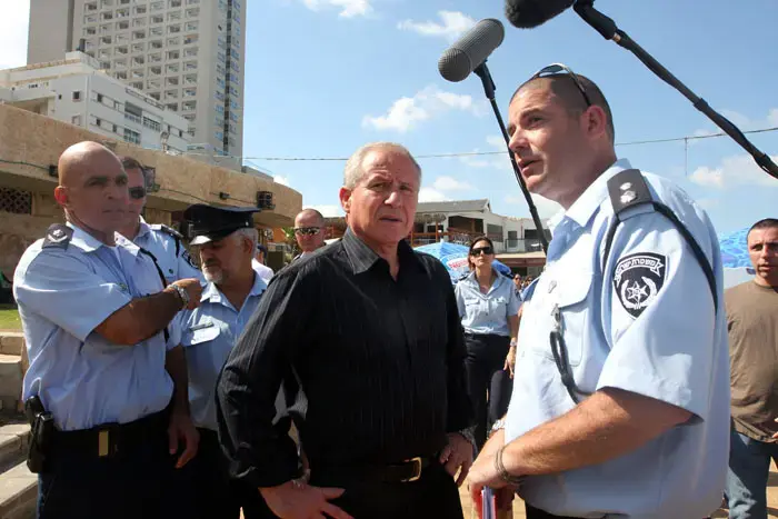 הקיצוץ הרוחבי: אחריות או הפקרות?