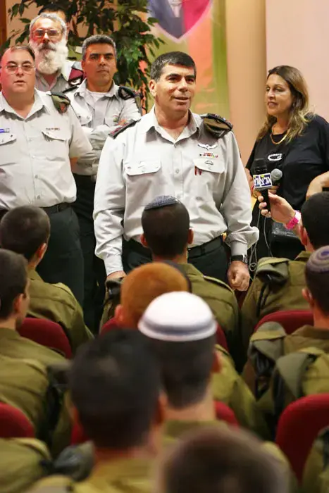 בג"ץ לרמטכ"ל: מדוע מפלים בין חיילי מילואים?