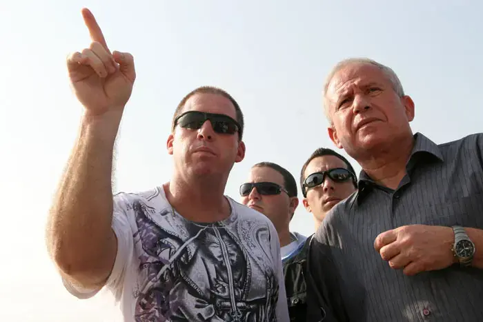 "המשטרה עומדת לבדה מול כנופיות הפשע"