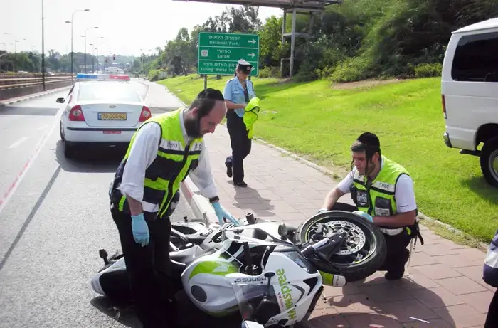 רוכב אופנוע נהרג בתאונת דרכים ברמת גן