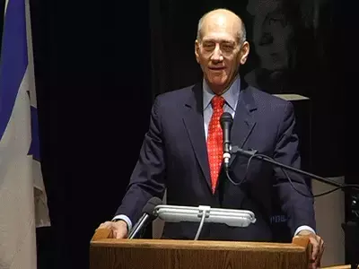 רה"מ: אולי גם שמיר היה משנה את עמדותיו