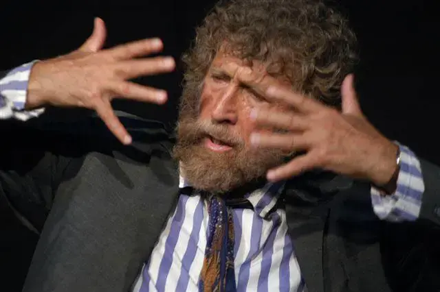"תאטרון קרוב" הוזמן לפסטיבל בינלאומי