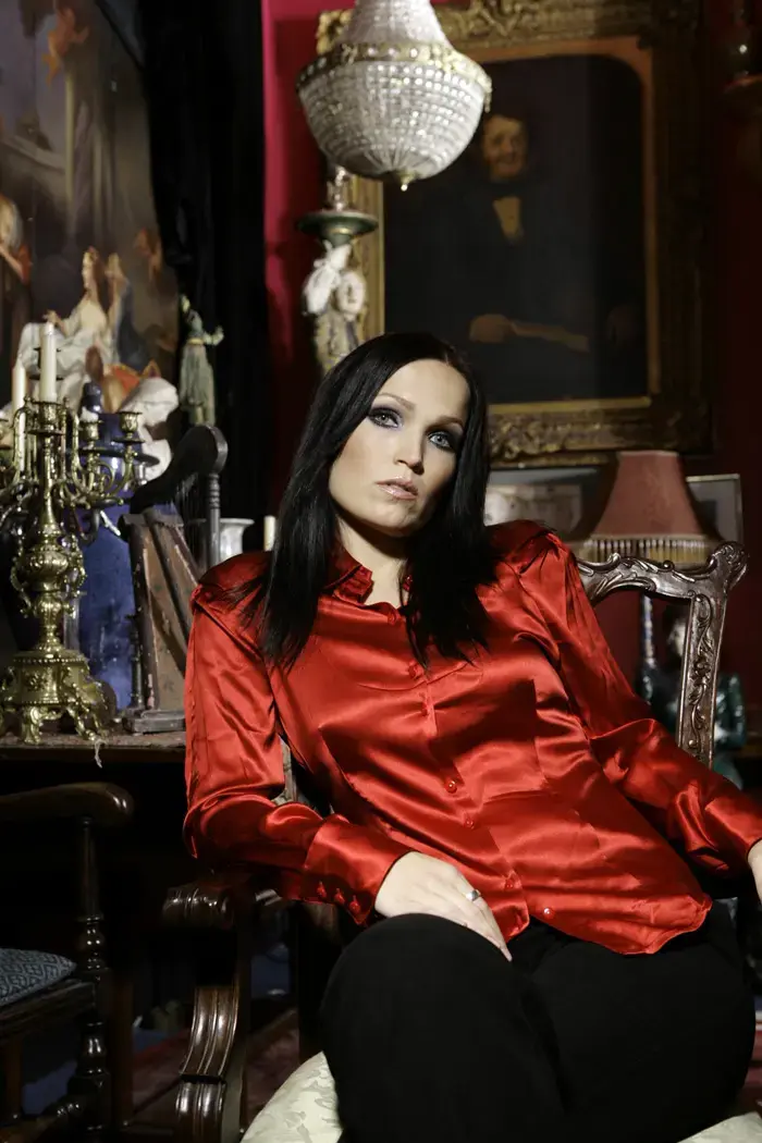 סולנית Nightwish לישראל