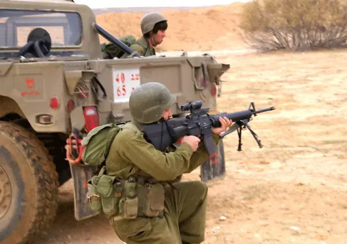 מאבטחים ירו בפלסטיני לא חמוש ליד חברון