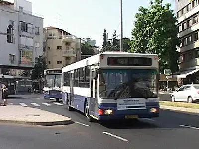 אושרו הקיצוץ הרוחבי וההוזלה בתחבורה הציבורית