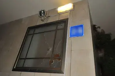 אלמונים ירו לעבר ביתו של עורך דין בת"א