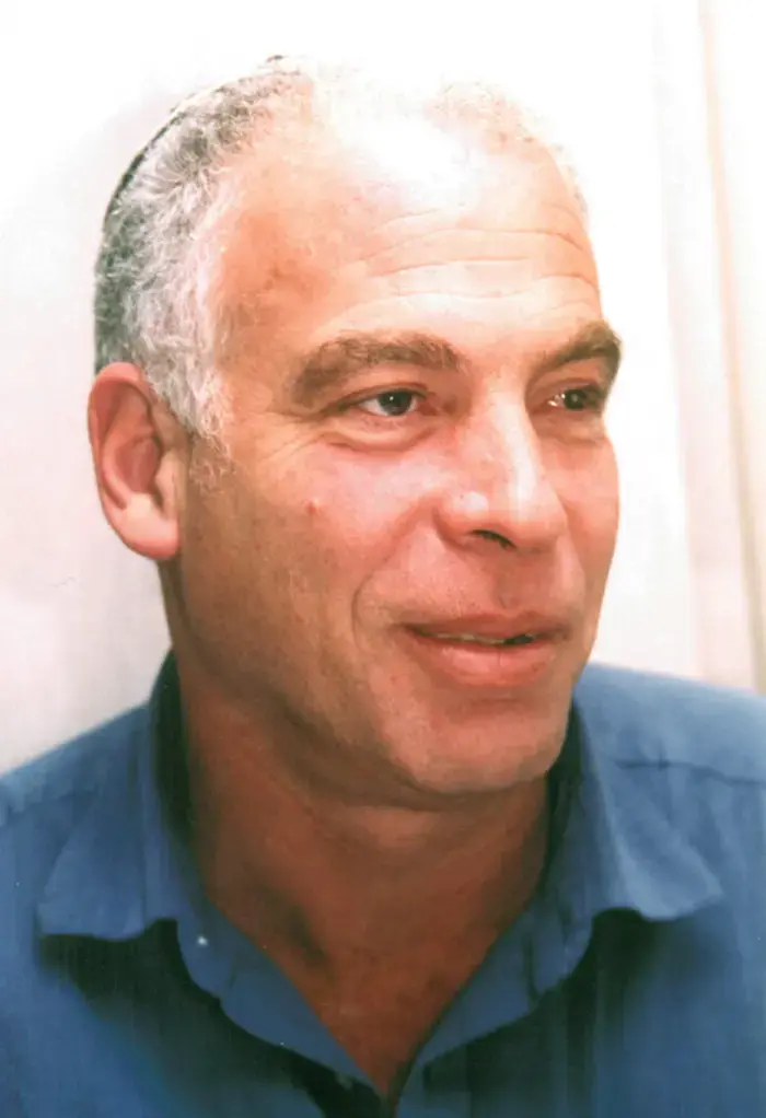 בית המריבה, הגרסה הפרלמנטרית