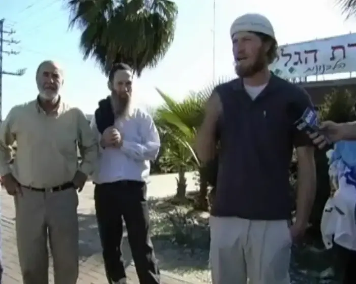 לקראת עימות: עשרות בדרך לבית המריבה