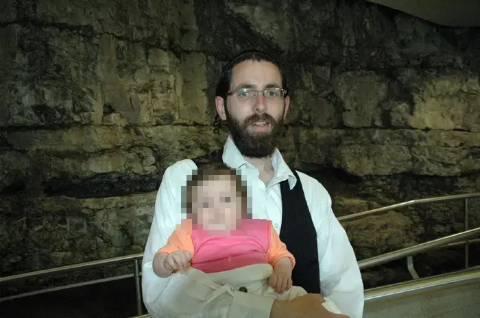צוותי זיהוי גופות ייצאו היום למומביי