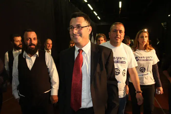 סער: סיעות הימין יעשו את המוות לנתניהו