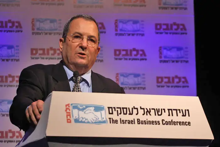אהוד ברק יישפט בטהרן על "פשעי מלחמה"?
