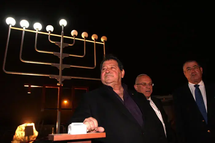 "אולי הכיסא של ציפי לבני בוער"