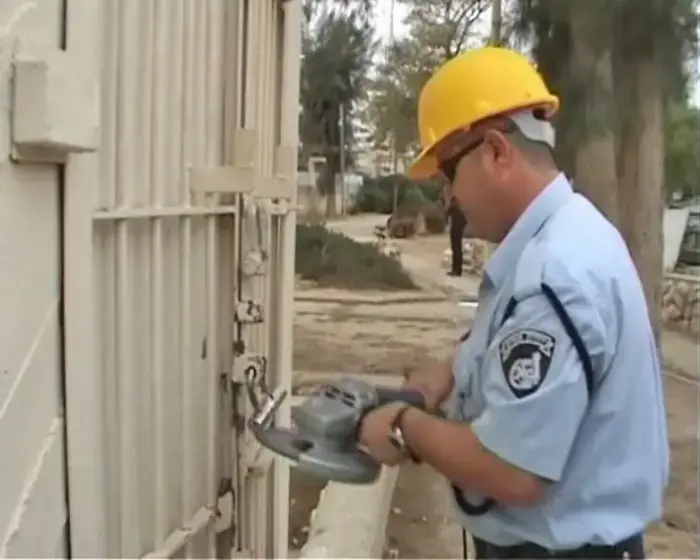 פיקוד העורף: לפתוח המקלטים בבאר שבע