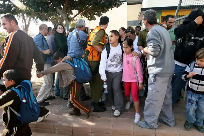 עשרות אלפי ילדים בעזה שבו לספסל הלימודים