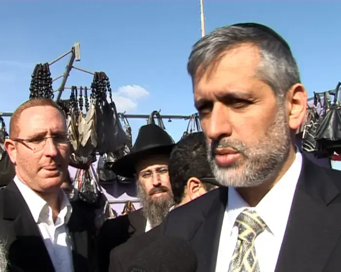 לבני לאולמרט: "להגיב מייד באופן צבאי"