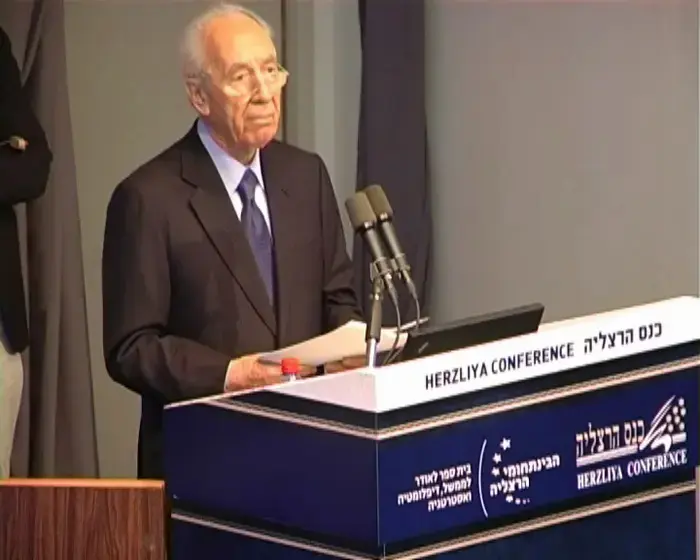 פרס: "גאה שיש בכנסת ח"כים ערבים"