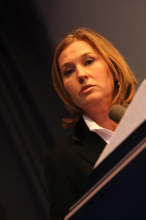 לבני: "לא פוסלת ממשלה עם ליברמן"