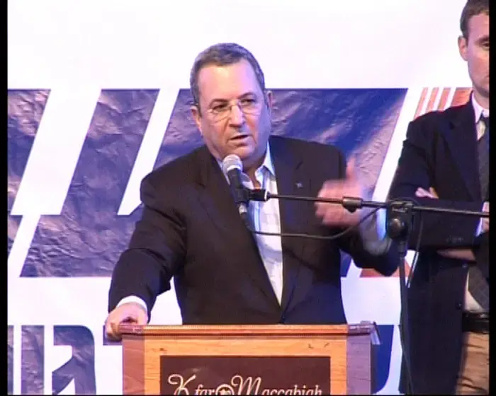 ברק: "הימין מוביל את ישראל לבידוד"