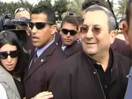 בכיכר דיזנגוף אוהבים את ברק