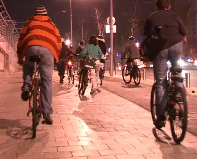 מסה קריטית: רוכבים למען איכות הסביבה